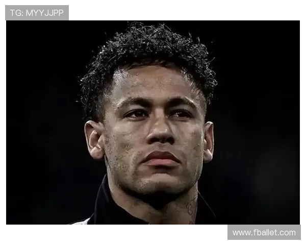 内马尔的足球传奇之路：从巴西小子到世界巨星的成长历程