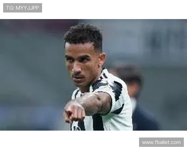 达尼洛:从青涩球员到足球战术大师的华丽转身与成长之路