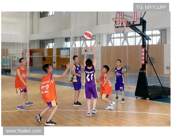 重庆篮球队的默契配合揭秘:团队精神与战术执行的完美结合